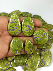 Lot de cabochons en pierre précieuse naturelle Atlantisite verte et violette - Pierres lâches certifiées de haute qualité pour la fabrication de bagues, de colliers et de bijoux - Product Image 5