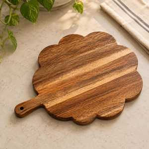 Planche à découper en bambou personnalisable avec logo, ustensile de cuisine multifonctionnel, planche de boucher, plateau de service pour fruits et fromages, compatible lave-vaisselle - Product Image 3