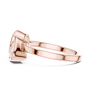 Bague de fiançailles unisexe Toi et Moi en or massif 18 carats avec diamant de laboratoire taille coussin Trillion, sertie quatre griffes partagées Est-Ouest - Product Image 6
