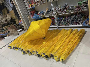 Lanterne en soie de bambou vietnamienne faite à la main, décoration colorée, parfaite pour les mariages, les festivals et les restaurants - Product Image 3