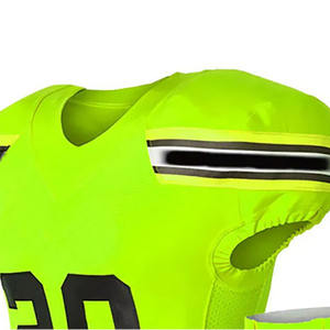 Vente en gros de tenues de football américain toutes tailles, best-sellers, nouveau design, OEM, meilleure fabrication, 100% polyester, impression sublimée - Product Image 6