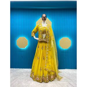 ชุดปาร์ตี้ออกแบบสำหรับผู้หญิงชุดสวมใส่ Koti-lehenga choli and dupatta - Product Image 5