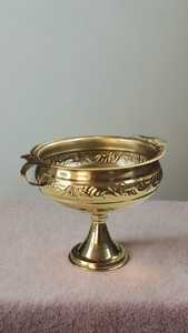 Gold Plated Metal Urli Bowl Round Embossed Candle Holder Polished Decorative <b>Lantern</b> for Wedding Home Decor - Product Image 3