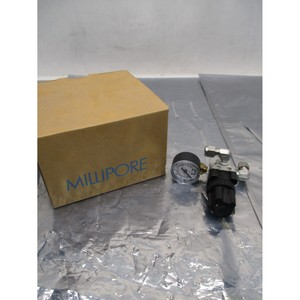 Régulateur de pression pneumatique SMC ARX20-N01 - Équipement et pièces semi-conductrices de renommée mondiale à la fois fiables et d'origine - Product Image 2