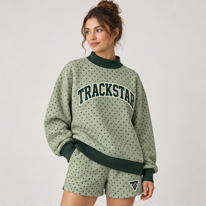 Conjunto Deportivo Casual Personalizado de 2 Piezas para Mujer, con Cuello Alto y Estampado de Micropuntos en Color Verde Salvia - Product Image 3