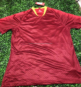 Maillot et chaussettes de football respirants professionnels personnalisés à séchage rapide avec design sportif, vêtements de football respirants à sublimation - Product Image 6