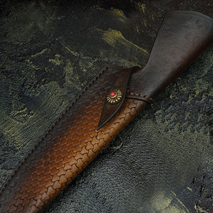 Couteau de chef en acier Damas de qualité supérieure, outil de cuisine artisanal avec manche ergonomique pour la cuisine à domicile et en restaurant - Product Image 5