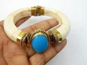 Brazalete de Hueso de Camello con Piedra Negra, Estilo Antiguo, Étnico, Tribal, Bohemio, Ovalado, de Latón - Product Image 5