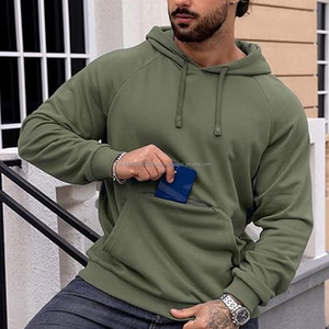 Sweat-shirts à capuche pour hommes en gros, OEM personnalisés, design léger en couleur unie pour l'hiver, sweats-shirts teints en uni - Product Image 5