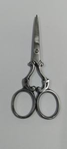 Ciseaux à moustache et à barbe en acier inoxydable pour hommes - Outil de coupe léger résistant à l'eau, couleur argent - Product Image 4