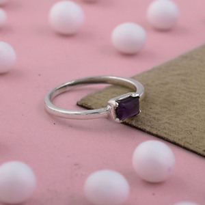 Natural <b>Purple</b> Amethyst 925 Sterling Silver Rectangular Gemstone Ring Handmade Womens Cocktail Statement Jewelry Wholesale - Product Image 4