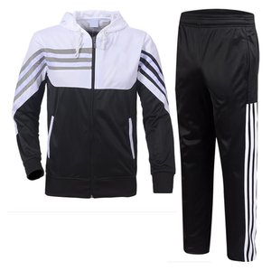 Ensemble de survêtement rayé noir et blanc pour homme – Sweat à capuche zippé et pantalon de jogging - Product Image 1