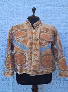 Hermosas Chaquetas de Terciopelo Suave con Diseño Bordado, Cierre de Botones, Estilo Nehru, Chaqueta Corta, Ropa de Invierno para Mujer - Product Image 2