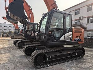 รถขุดตีนตะขาบ ZX130C-6A กำลังสูง 13 ตัน ระบบไฮดรอลิก - Product Image 5