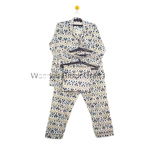 เซ็ตชุดนอนผ้าฝ้ายเนื้อนุ่มสำหรับผู้หญิงชุดชุดนอนแขนยาวพิมพ์ลายดอกไม้ผ้าฝ้ายเนื้อนุ่มสำหรับใส่นอนในฤดูร้อน - Product Image 1