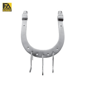 Arco de Extensión Ortopédico Najmmy para Cirugía de Fémur y Rodilla, Instrumento Quirúrgico Manual de Metal en Forma de U con Ganchos - Product Image 1