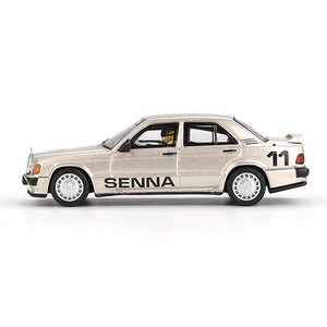 Mini GT MGT01076-L 1076 1/64 Mercedes-Benz 190 E 2.3-16 Ayrton Senna 1984 Nürburgring Race of Champions con Figura de Coche de Carreras Fundido a Presión - Product Image 3