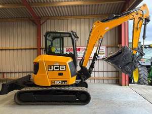 Mini-excavatrice JCB 50Z-2 d'occasion, 2023, 5 tonnes, avec 3 godets (ensemble complet) Poids : 10 583 lb, Puissance du moteur : 48 CV - Product Image 2