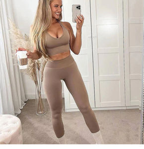 Conjunto de Shorts de Yoga de Dos Piezas para Mujer, de Alta Calidad, Cintura Alta, Transpirable, Ecológico, Ajuste Ceñido, Material de Poliéster y Spandex para Entrenamiento - Product Image 6