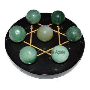 Pyramide Aventurine verte. 7 chapelet, 4mm de côté, avec Base en Agate noire, anneau d'aventurine verte, étoile de David - Product Image 5