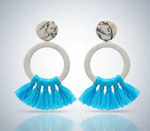 Boucles d'oreilles créoles élégantes les plus vendues pour femmes, idéales pour le quotidien, les fêtes, les anniversaires et les mariages. Disponibles à prix export. - Product Image 3