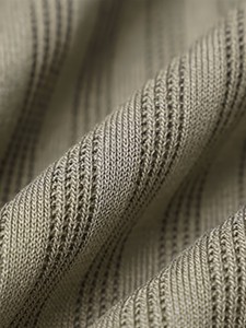 Polo en maille côtelée gris pour homme, manches courtes, boutonné, couleur unie, respirant, style Old Money, idéal pour l'été - Product Image 2