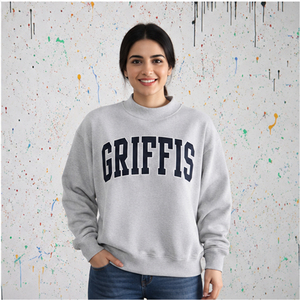Pull à col montant pour femmes Griffis, broderie personnalisée de lettres grecques, vêtements d'ambiance de confrérie, tricots en gros - Product Image 2