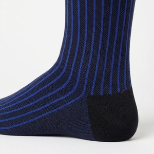 High Quality Cotton Crew <b>Sock</b> for Unisex Solid Color Knitted <b>Socks</b> for Daily Use with Bottom Logo Position - Product Image 4