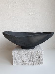 Produit très vendu : Grand bol de rangement pour fruits de table, noir mat, par Universal Overseas INDIA - Product Image 4