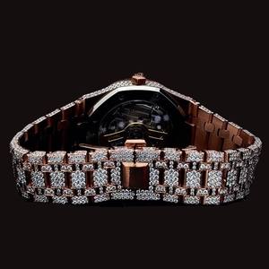 Reloj de pulsera para hombre de alta calidad, personalizado, con diamantes de moissanita D VVS, esfera romana bicolor, con fecha automática, de acero inoxidable. - Product Image 2