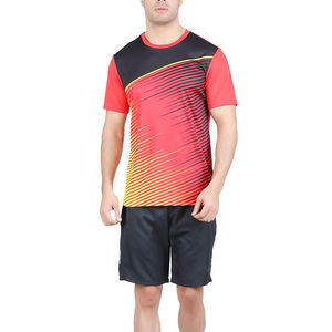 T-shirts personnalisés haute performance en sublimation pour le fitness et un usage décontracté avec impression OEM 100% polyester confortable - Product Image 1