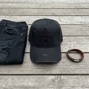 Gorra Trucker de Mezclilla Negra Desgastada con Logotipo Personalizado, Logotipo de Estrella Bordado, 6 Paneles, Ajustable, Unisex, Estilo Urbano - Product Image 5