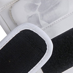 Gants de MMA en cuir durables Macleo Sports MS-804 pour l'entraînement en salle, la boxe, avec sangle réglable à boucle et protection contre les chocs - Product Image 6