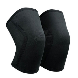 Rodillera de calidad premium que se mantiene en su lugar durante entrenamientos intensos, ofreciendo soporte y seguridad. - Product Image 2