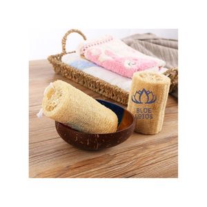 Brosse exfoliante naturelle ovale en loofah pour le visage et le corps |   Éponge de bain exfoliante écologique du Vietnam PRÊTE À ÊTRE EXPÉDIÉE - Product Image 1