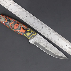 Cuchillos de caza con hoja curva para desollar y mango antideslizante para un procesamiento limpio durante largas excursiones al aire libre - Product Image 6