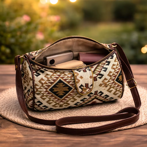 Bolso de Hombro Estilo Boho, Tejido a Crochet, Color Marrón, Hecho a Mano, de Lujo, Étnico, con una Sola Correa, Cierre de Botón, 2-2.9L - Product Image 1