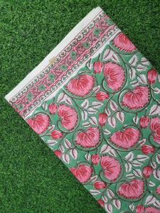 Tissu 100% Coton Imprimé à la Main Motif Mugal Butta Respirant Doux Léger Large pour Robes Filles & Femmes Couture Cadeau - Product Image 2