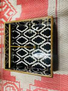 Porta Servilletas de Madera MDF con Diseño Floral y Brazo Pesado Negro para Decoración de Mesa de Restaurante y Mostrador de Hotel/Cafetería - Product Image 3