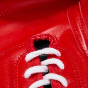 Gants de boxe MMA Fly de haute qualité, durables, avec fermeture à lacets, équipement d'entraînement pour le sparring, les entraînements de fitness, la boxe professionnelle - Product Image 4