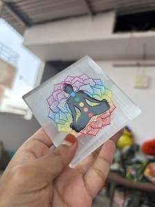 Placa de Carga de Piedra Preciosa Blanca Tallada de la Mejor Calidad con Símbolo 3D de los Siete Chakras, Posavasos Cuadrado, Meditación, Año Nuevo Chino - Product Image 2