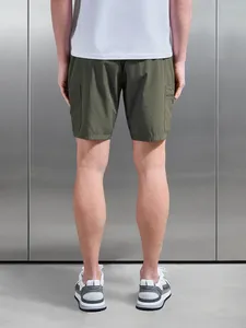Pantalones Cortos Cargo Personalizados para Hombre, de Nailon Elástico Premium, para Senderismo al Aire Libre, con Bolsillos con Cremallera y Cintura Elástica - Product Image 2