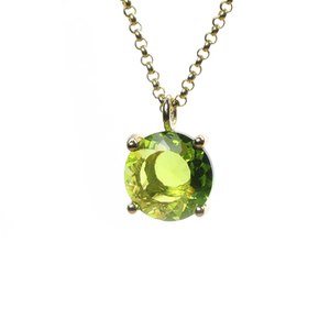 Collar con Colgante de Peridoto Verde Facetado en Plata de Ley 925 con Engaste de Bisel, Joyería Fina para Bodas, Fiestas y Aniversarios - Product Image 2