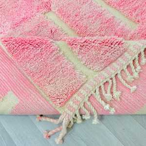 Modern Textured Abstract Area <b>Rug</b> Living Room Soft Hand Knotted Wool/Silk PET Friendly Non-Slip <b>Boho</b> Style Bedroom Decor - Product Image 1