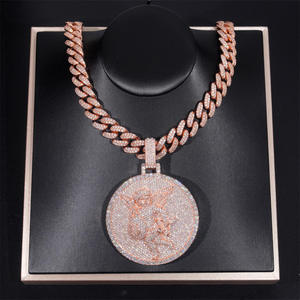 Colgante de disco de plata 925 con moissanita, diseño de ángel hip hop, personalizado de fábrica, superventas, certificado por terceros, unisex, para fiesta - Product Image 1