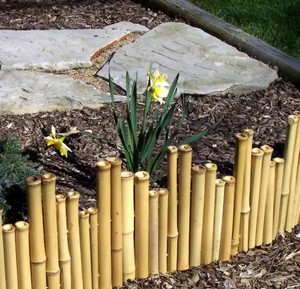 Valla de Bambú Económica al por Mayor, Resistente a la Intemperie, Poste Amarillo para Borde de Jardín Exterior - Product Image 5