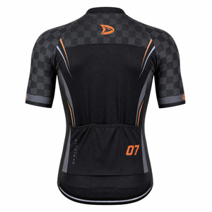 Fabricante de Maillots de Ciclismo Retro Y2K Personalizados, Camiseta de Ciclismo de Alto Rendimiento con Mangas a Cuadros - Product Image 3