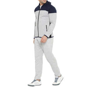 Conjunto Deportivo Personalizado para Hombre, Chaqueta con Capucha y Cierre Completo con 2 Bolsillos, Pantalones Deportivos - Product Image 1