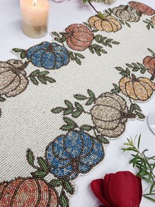 Mantel Individual con Cuentas Hecho a Mano, Decoración de Lujo para Comedor y Fiestas, Diseño Personalizable, Duradero, Antideslizante, Fácil de Usar, Artesanía MS, Pieza Única - Product Image 3