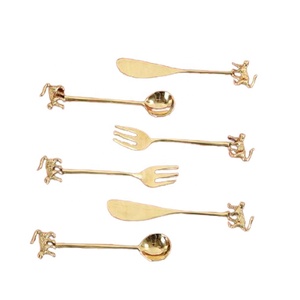 Juego de Cubiertos de Diseño Rústico Dorado, Hecho a Mano, con Mango de Metal Dorado, Juego de Cubiertos de Alta Calidad con Diseño Real para Comedor - Product Image 4